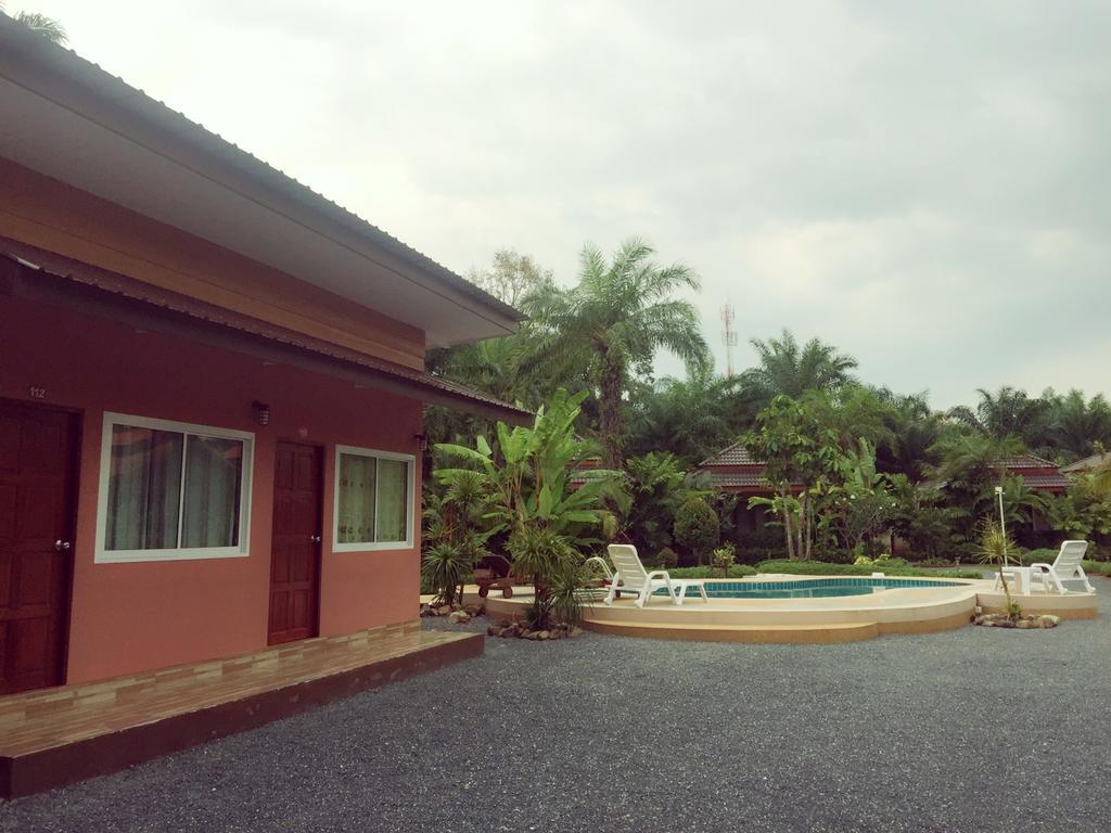 Thalane Palm Paradise Resort 甲米 外观 照片