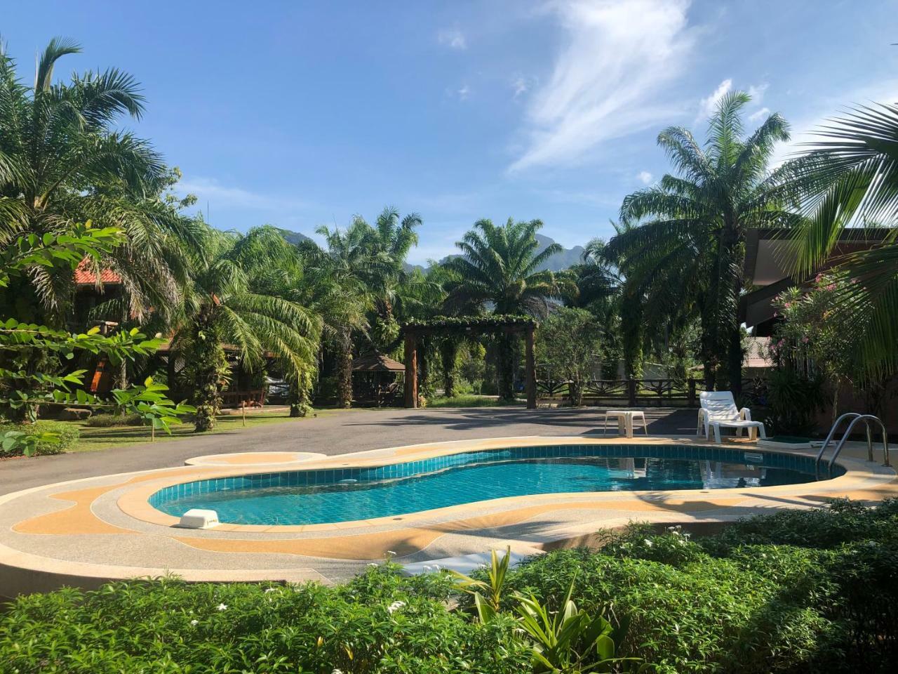 Thalane Palm Paradise Resort 甲米 外观 照片