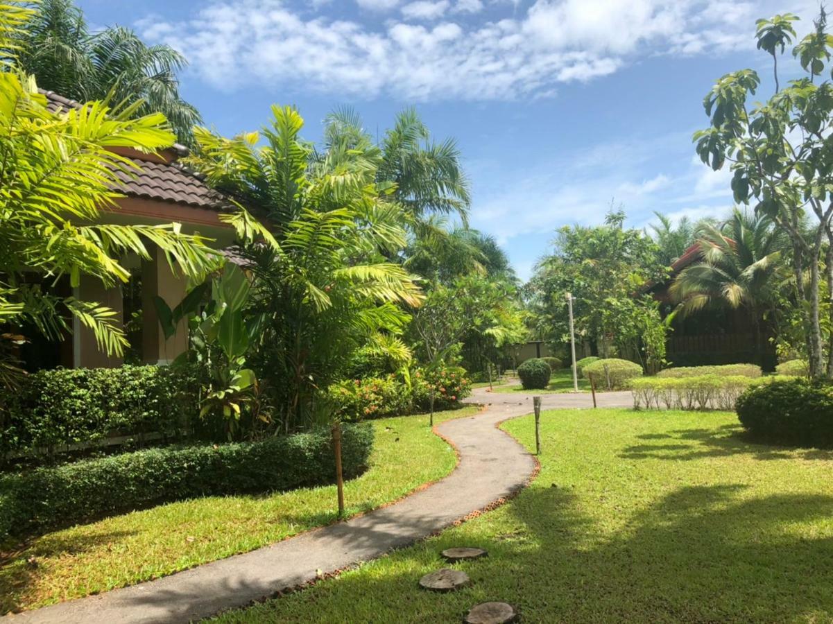 Thalane Palm Paradise Resort 甲米 外观 照片